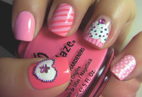 cupcake_383561, cupcake nail art, nail polish, pink, white, love heart, nail