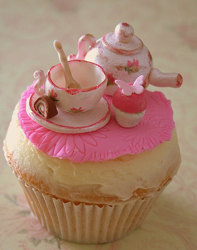 pink tea cupcakes teapot tea set on top, cupcakes, dessert, art, cupcake, food, tea set, buttercream, pink, white, flower